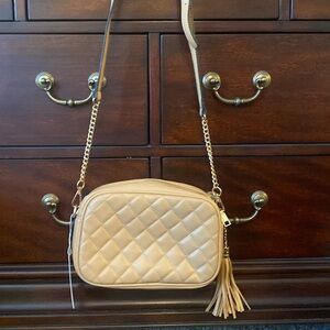 Quilted crossbody clutch